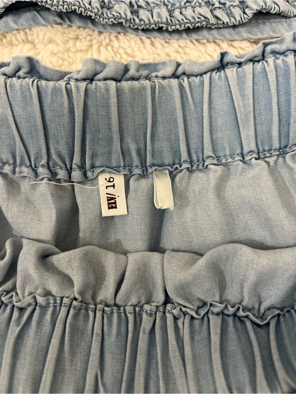 E.L.V. Denim 100% lyocell
